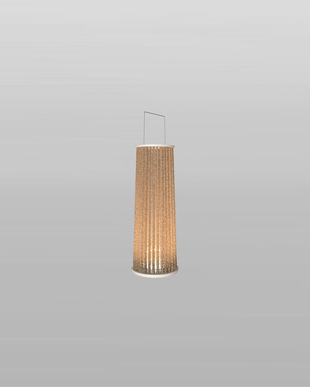 Lámpara colgante beige moderna de Birot MX, boutique de iluminación, fondo gris.
