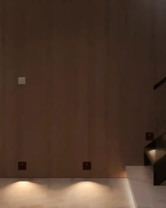 Proser H | Lámpara de Cortesía Empotrable | LED Integrado