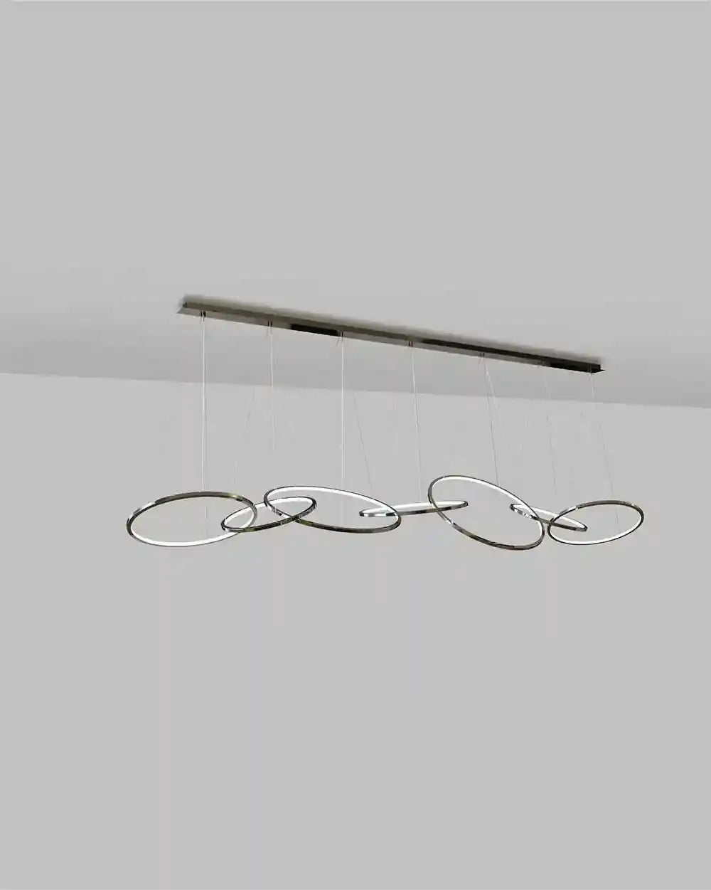 Lámpara colgante moderna de aros metálicos en techo blanco, iluminación decorativa Birot MX