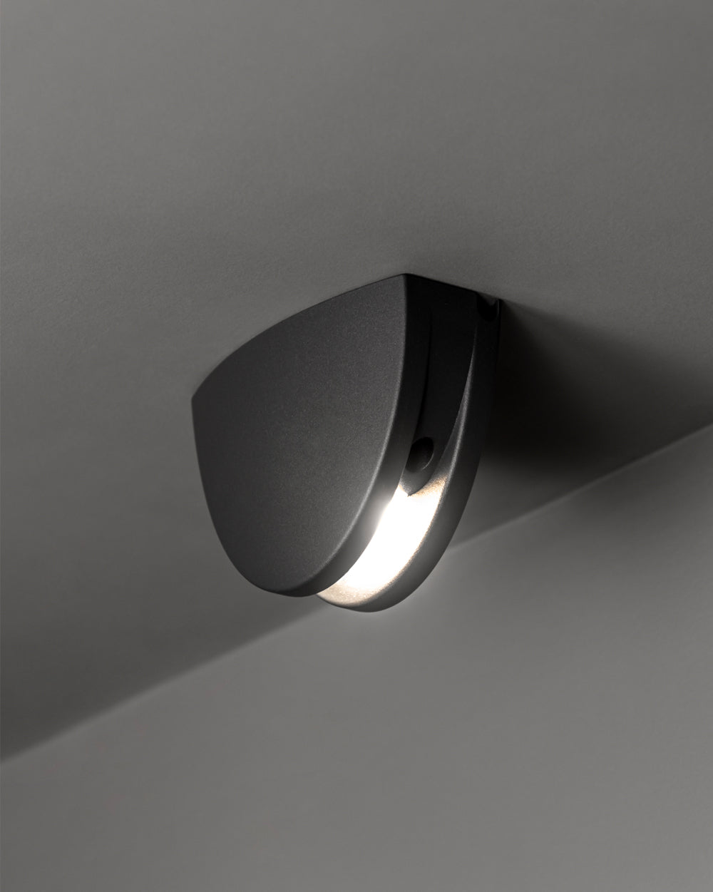 Aplique de pared moderno negro para iluminación interior, luz LED hacia abajo