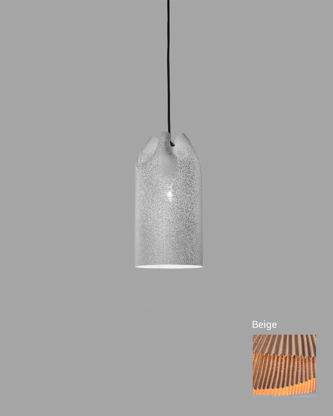 Lámpara colgante moderna color beige sobre fondo gris, iluminación decorativa Birot MX