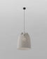 Lámpara colgante moderna blanca con textura en boutique de iluminación Birot MX