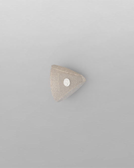 Aplique de pared blanco moderno sobre fondo gris, iluminación decorativa Birot MX