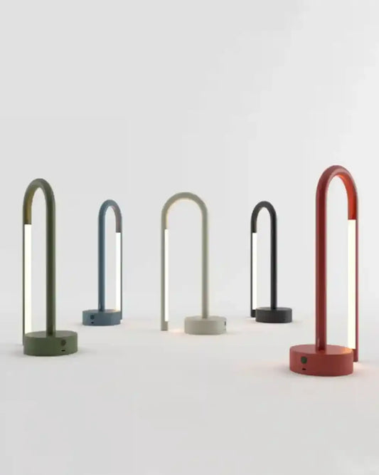 Lámparas de mesa modernas Birot MX en varios colores, diseño minimalista, boutique de iluminación.