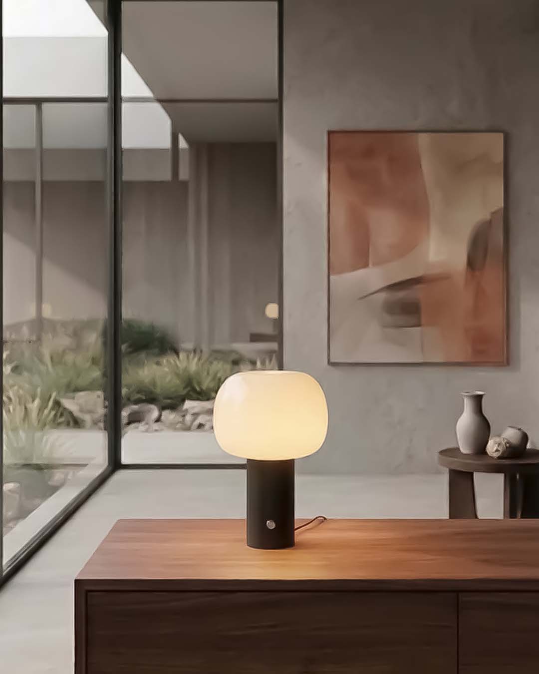 Liora | Lámpara de Mesa Inalámbrica | LED Integrado