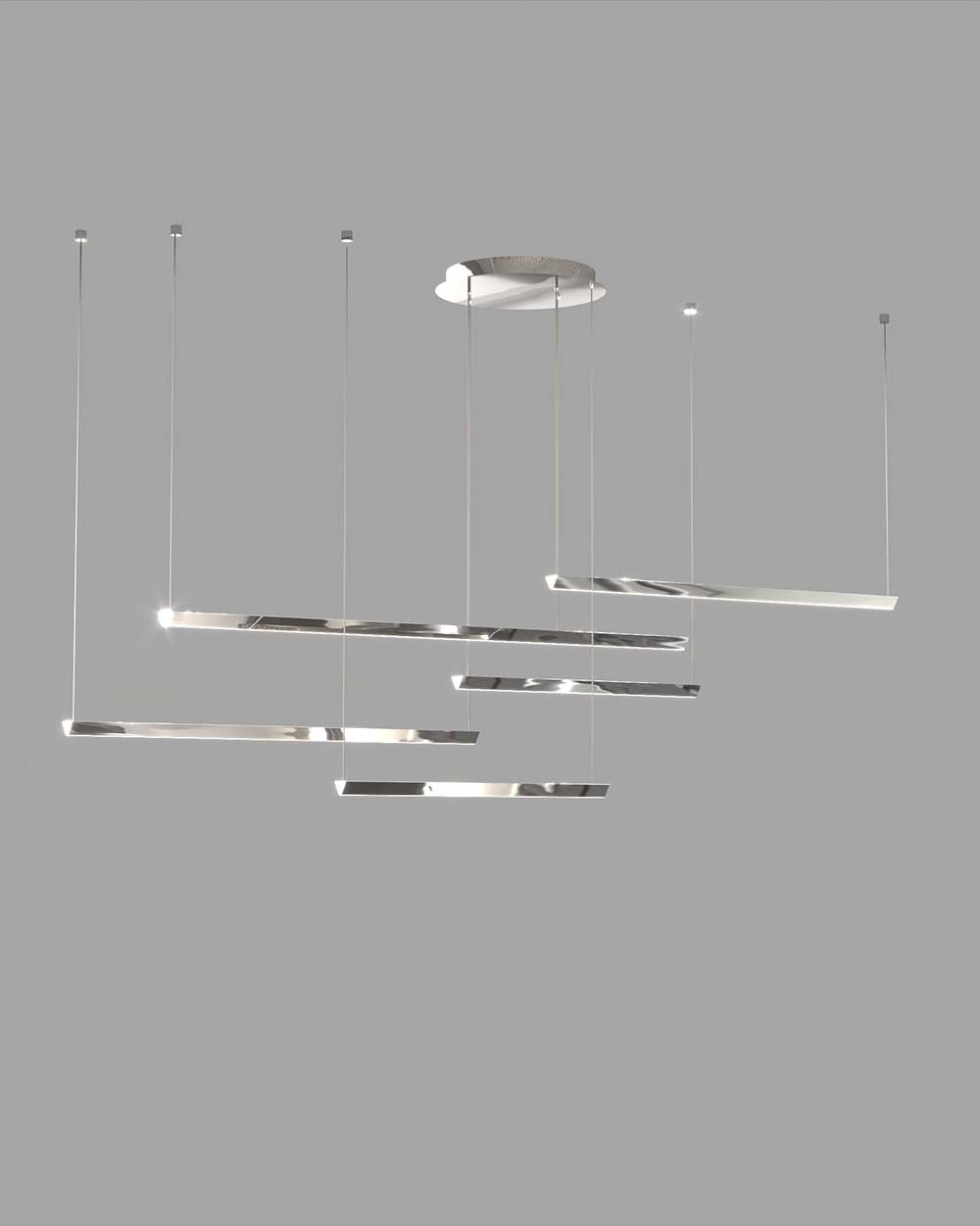 Lámpara colgante moderna de metal plateado con varillas horizontales para iluminación decorativa
