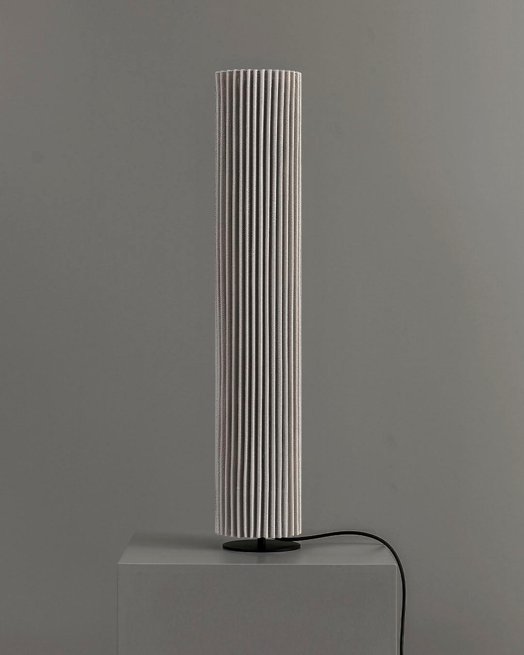 Núa Mesa | Lámpara de Diseño | LED E26