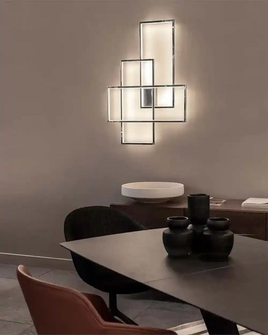 Lámpara de pared moderna geométrica iluminando estudio elegante, decoración minimalista Birot MX