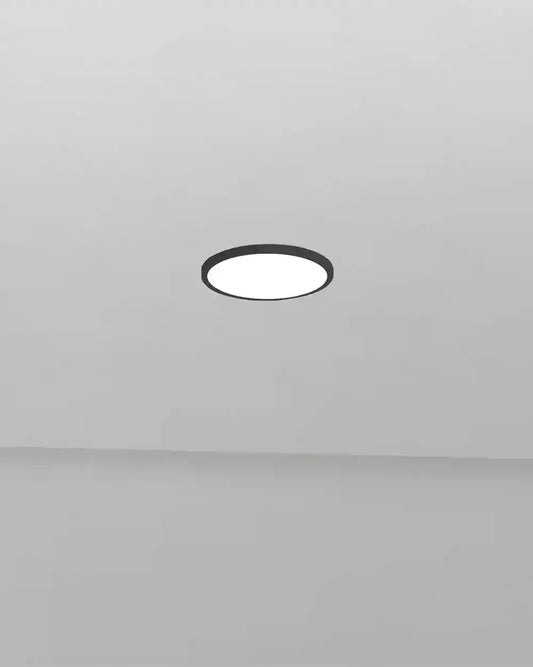 Lámpara de techo negra LED moderna en ambiente minimalista, iluminación Birot MX